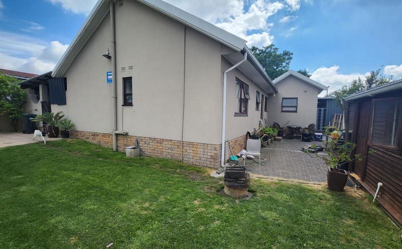 4 Bedroom Property for Sale in St Michaels Western Cape